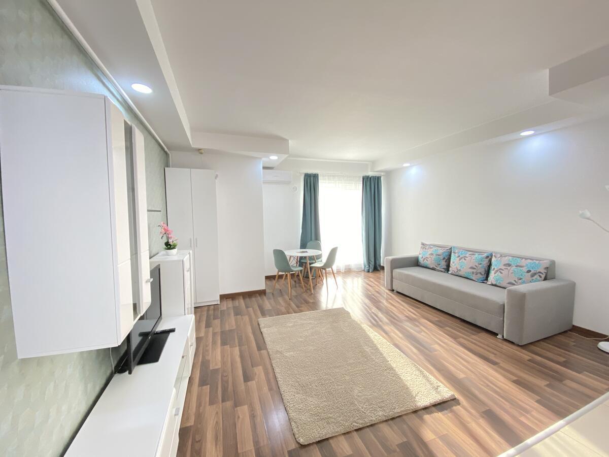 Green Deluxe Apartment Cosmopolis Stefanestii de Jos Ngoại thất bức ảnh